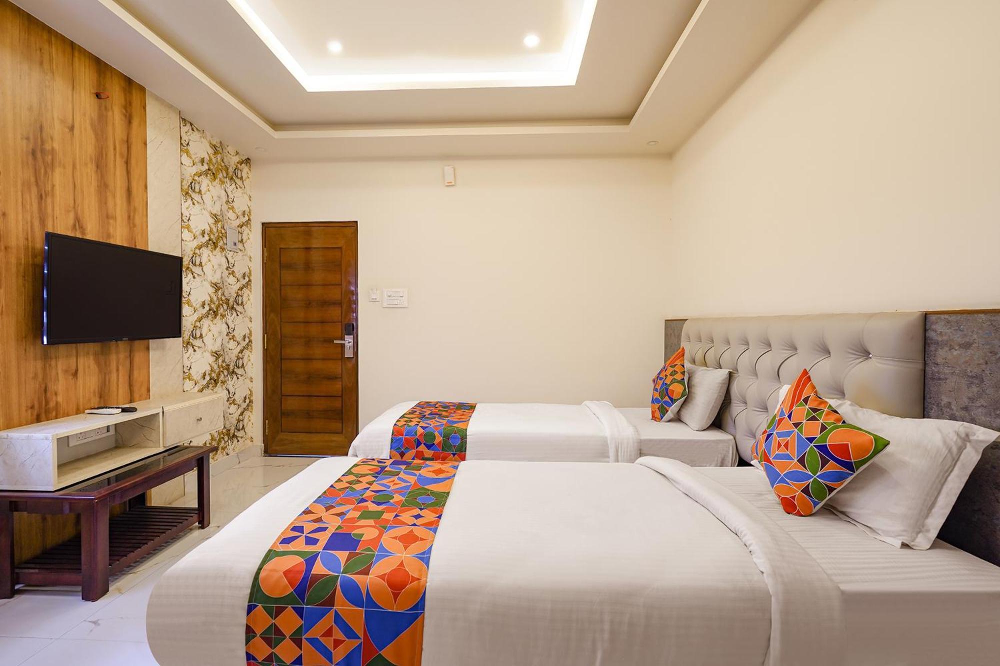 Fabhotel Prime Mayuri Residency Бангалор Екстериор снимка