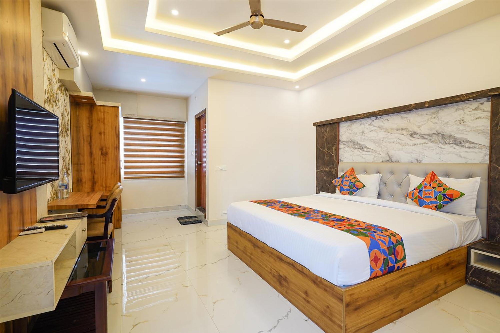 Fabhotel Prime Mayuri Residency Бангалор Екстериор снимка