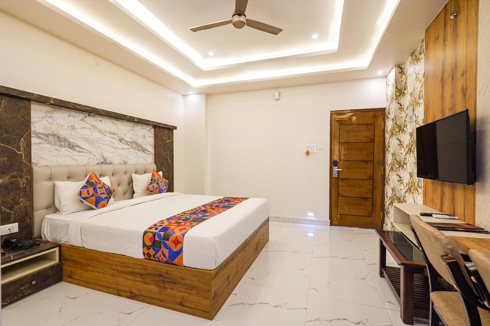 Fabhotel Prime Mayuri Residency Бангалор Екстериор снимка